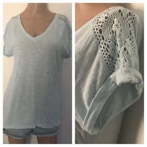 Gap Cotton T-shirt w/Rolled Crochet Sleeves Size S